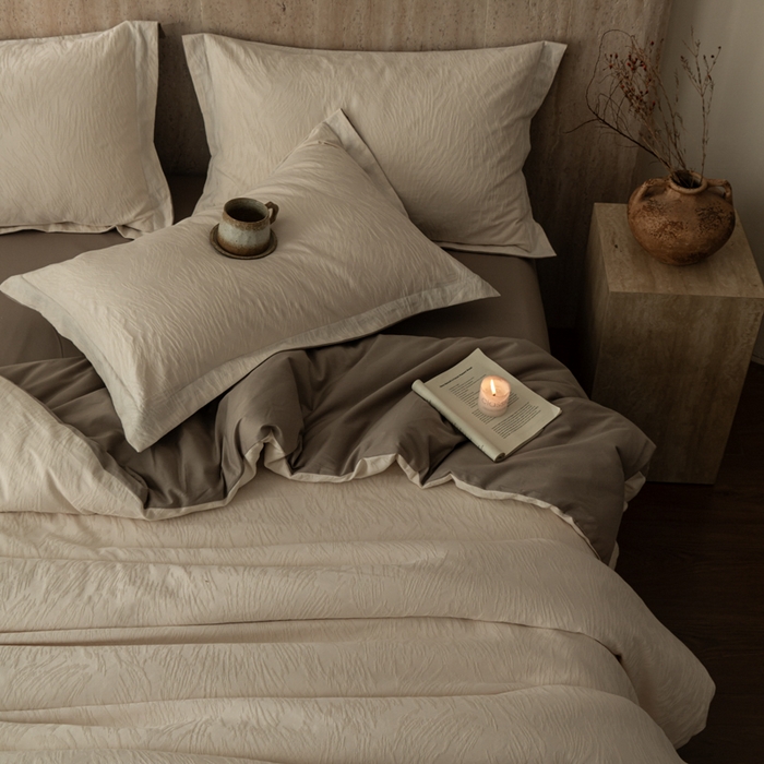 91家纺网 家纺一手货源 找家纺 爱思佳 2026新款A类全棉60s浮雕亮面提花系列四件套 克拉-灰