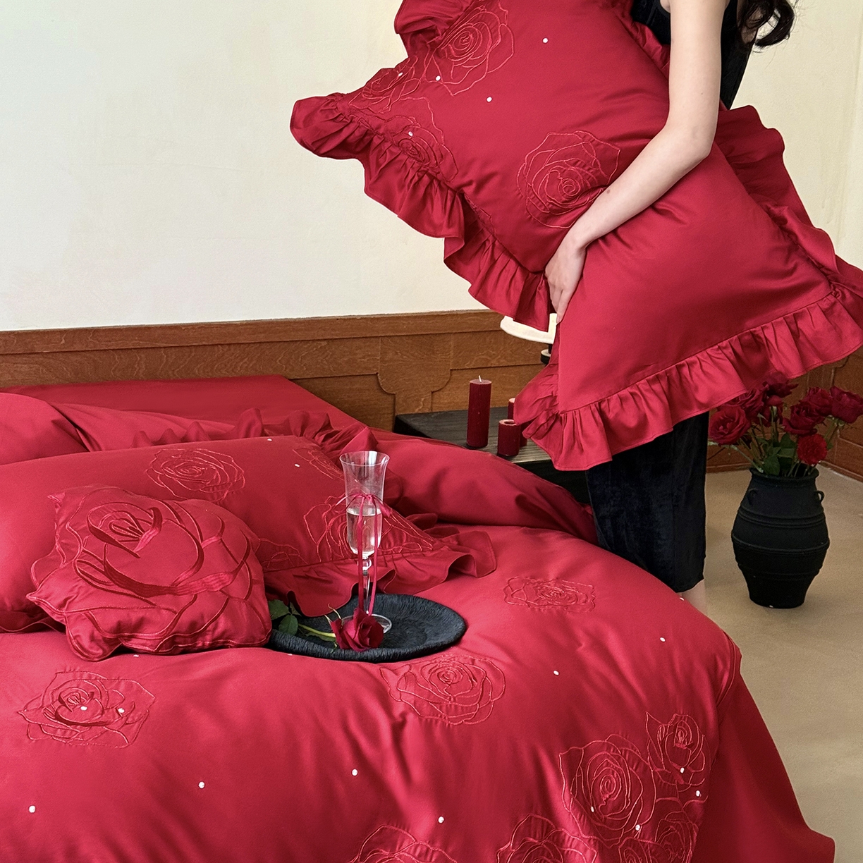 91家纺网 家纺一手货源 找家纺 （总）鹿班家居 2026春季新品100S长绒棉精密刺绣系列四件套-玫瑰祈愿（标准会员-20元）