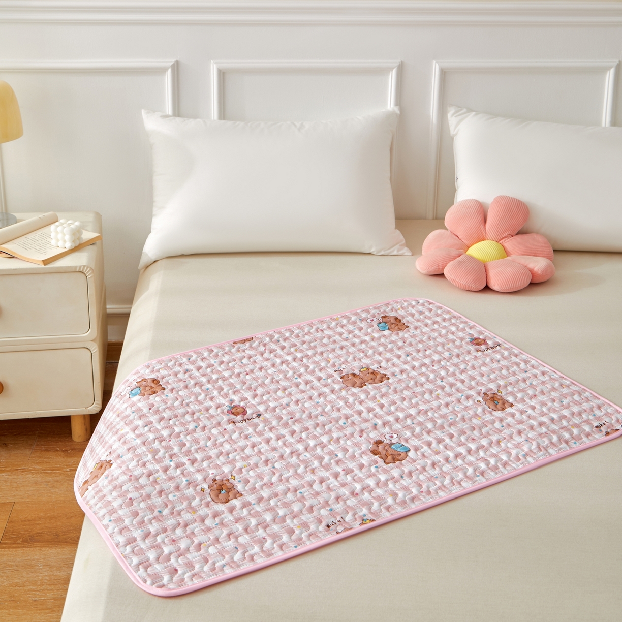 91家纺网 家纺一手货源 找家纺 永旺家纺 2026新款A类亲肤四季款防水垫子隔尿垫 卡皮巴拉