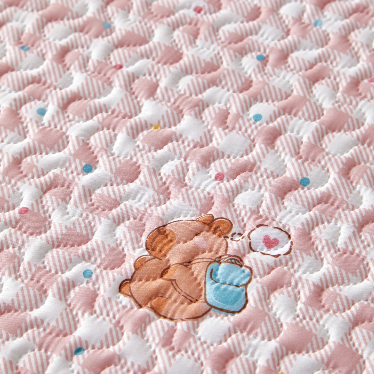 91家纺网 家纺一手货源 找家纺 永旺家纺 2026新款A类亲肤四季款防水垫子隔尿垫 卡皮巴拉