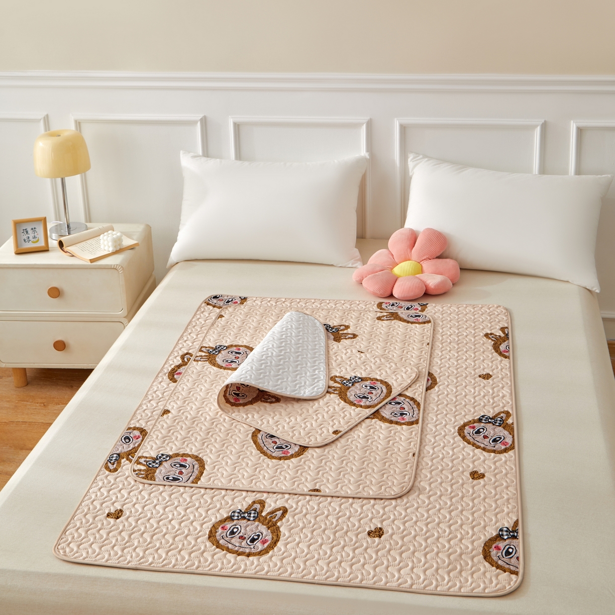 91家纺网 家纺一手货源 找家纺 永旺家纺 2026新款A类亲肤四季款防水垫子隔尿垫 萌萌拉布布