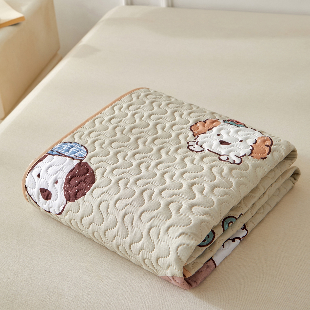 91家纺网 家纺一手货源 找家纺 永旺家纺 2026新款A类亲肤四季款防水垫子隔尿垫 汪汪队