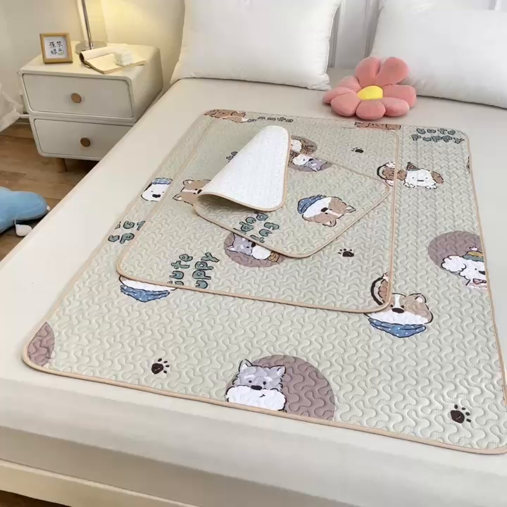 91家纺网 家纺一手货源 找家纺 永旺家纺 2026新款A类亲肤四季款防水垫子隔尿垫 汪汪队