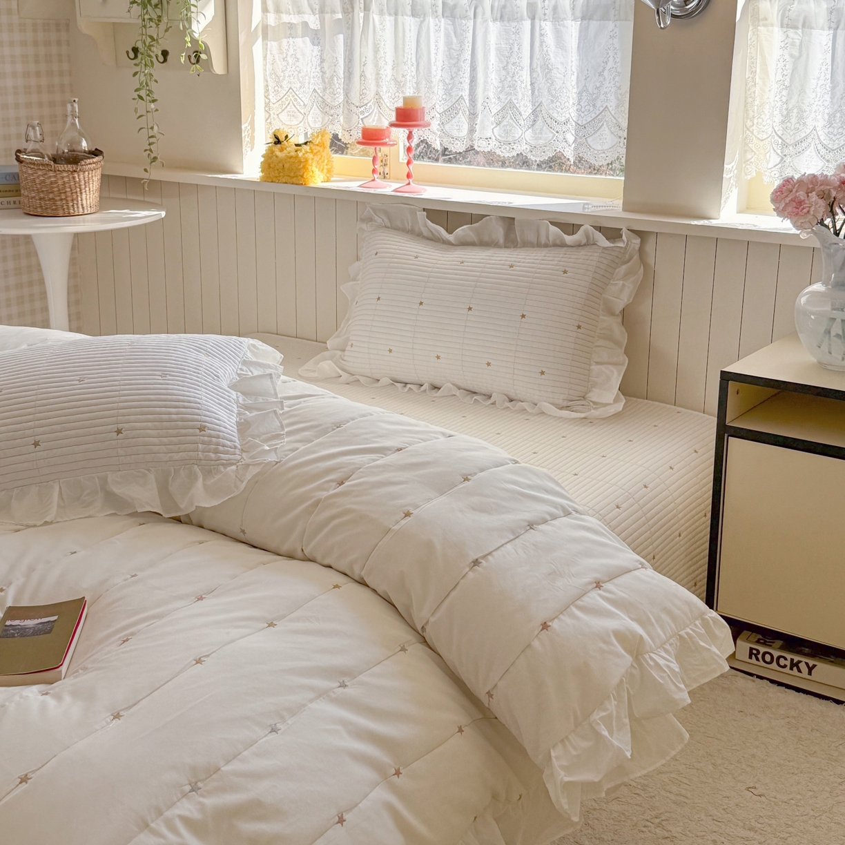 91家纺网 家纺一手货源 找家纺 琳可家居 2026新款双面60S全棉水洗棉刺绣床盖三件套可搭配同款夏被A类-星空间系列 星空间-暖白