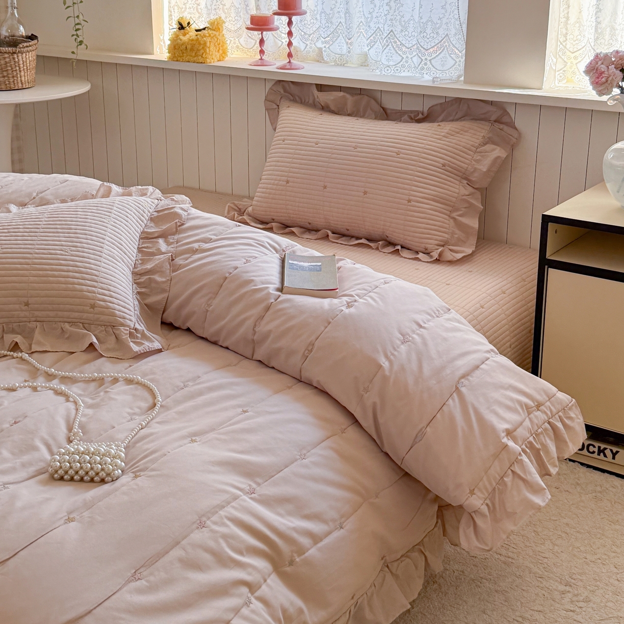 91家纺网 家纺一手货源 找家纺 琳可家居 2026新款双面60S全棉水洗棉刺绣床盖三件套可搭配同款夏被A类-星空间系列 星空间-浅咖