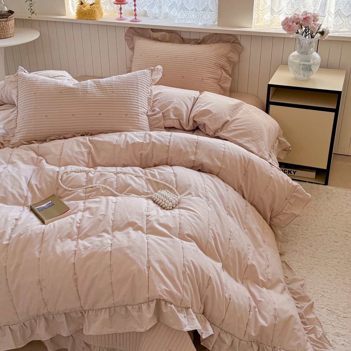 91家纺网 家纺一手货源 找家纺 琳可家居 2026新款双面60S全棉水洗棉刺绣床盖三件套可搭配同款夏被A类-星空间系列 星空间-浅咖