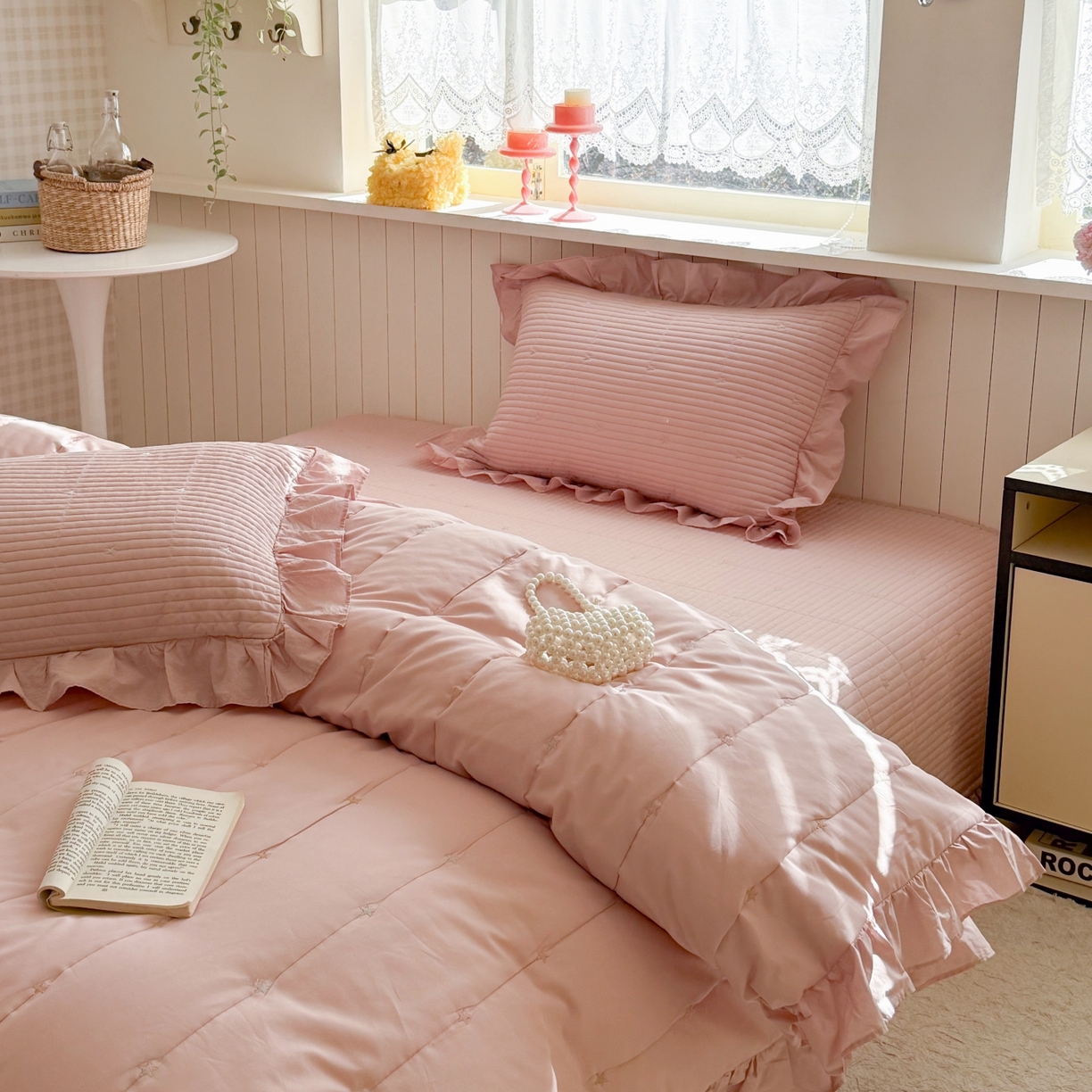 91家纺网 家纺一手货源 找家纺 琳可家居 2026新款双面60S全棉水洗棉刺绣床盖三件套可搭配同款夏被A类-星空间系列 星空间-樱粉