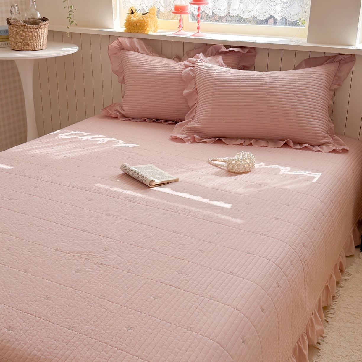 91家纺网 家纺一手货源 找家纺 琳可家居 2026新款双面60S全棉水洗棉刺绣床盖三件套可搭配同款夏被A类-星空间系列 星空间-樱粉