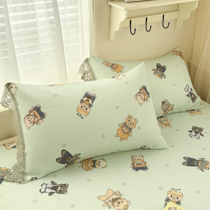 91家纺网 家纺一手货源 找家纺 源舜家纺 2026新款莱赛尔天丝花边榻榻米炕盖 薄荷小熊