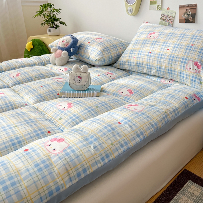 91家纺网 家纺一手货源 找家纺 艺菲阁家纺 2026新款水洗棉保暖亲肤床垫 宅妹kt