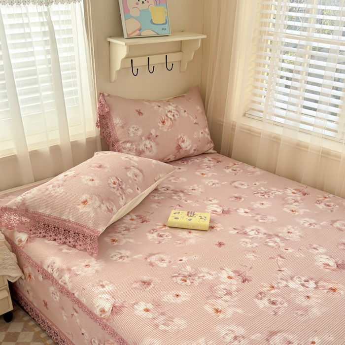 源舜家纺 2026新款莱赛尔天丝花边榻榻米炕盖 粉黛繁花