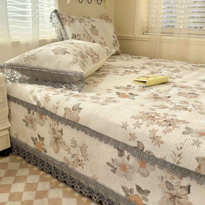 91家纺网 家纺一手货源 找家纺 源舜家纺 2026新款莱赛尔天丝花边榻榻米炕盖 莫兰迪咖