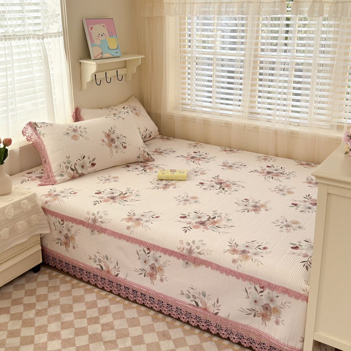 91家纺网 家纺一手货源 找家纺 源舜家纺 2026新款莱赛尔天丝花边榻榻米炕盖 莫奈花园粉