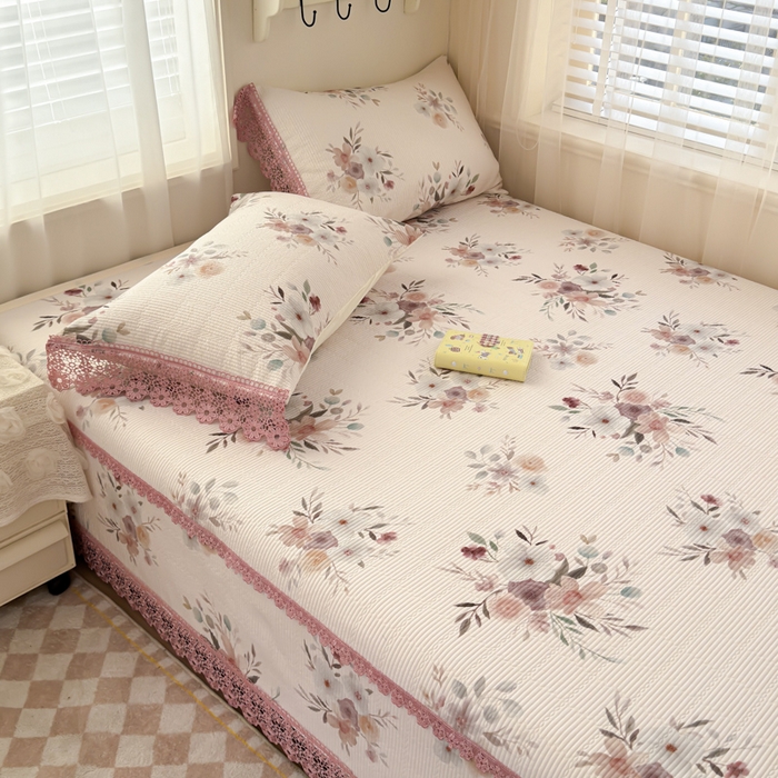 源舜家纺 2026新款莱赛尔天丝花边榻榻米炕盖 莫奈花园粉