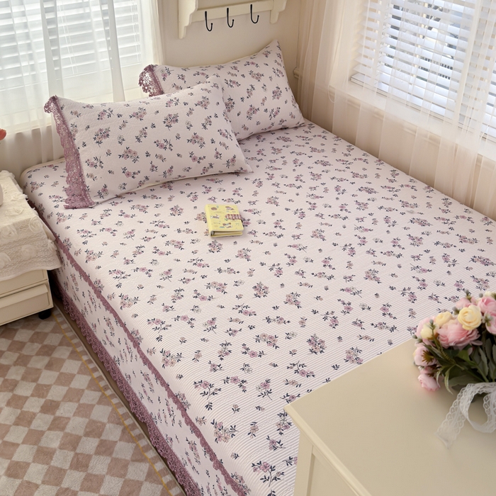 91家纺网 家纺一手货源 找家纺 源舜家纺 2026新款莱赛尔天丝花边榻榻米炕盖 紫罗兰