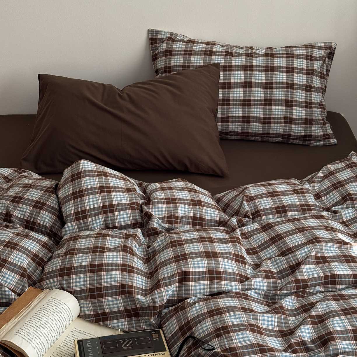 91家纺网 家纺一手货源 找家纺 蜜宿 2026新款全棉色织水洗棉四件套-岛屿森林 岛屿森林（枕套可可棕+格纹）