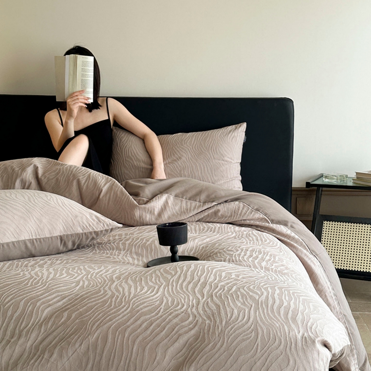 91家纺网 家纺一手货源 找家纺 宜代光年 2026新款厚织全棉大提花系列单被套 画谷