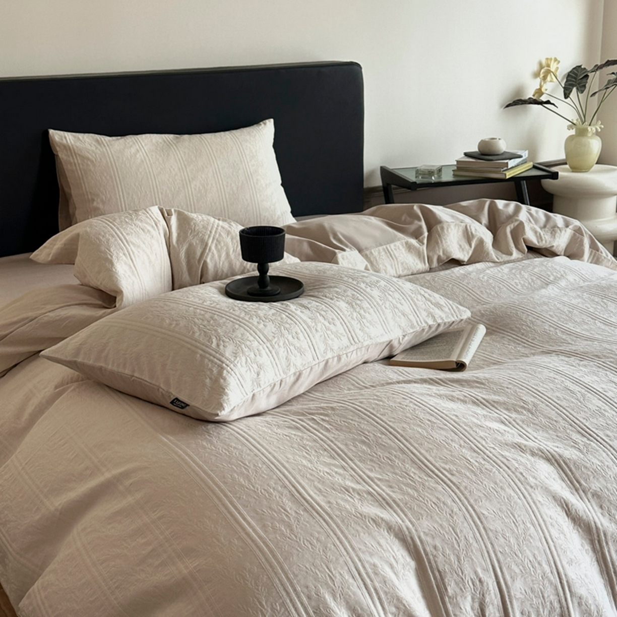 91家纺网 家纺一手货源 找家纺 宜代光年 2026新款厚织全棉大提花系列单被套 森蔓-奶白