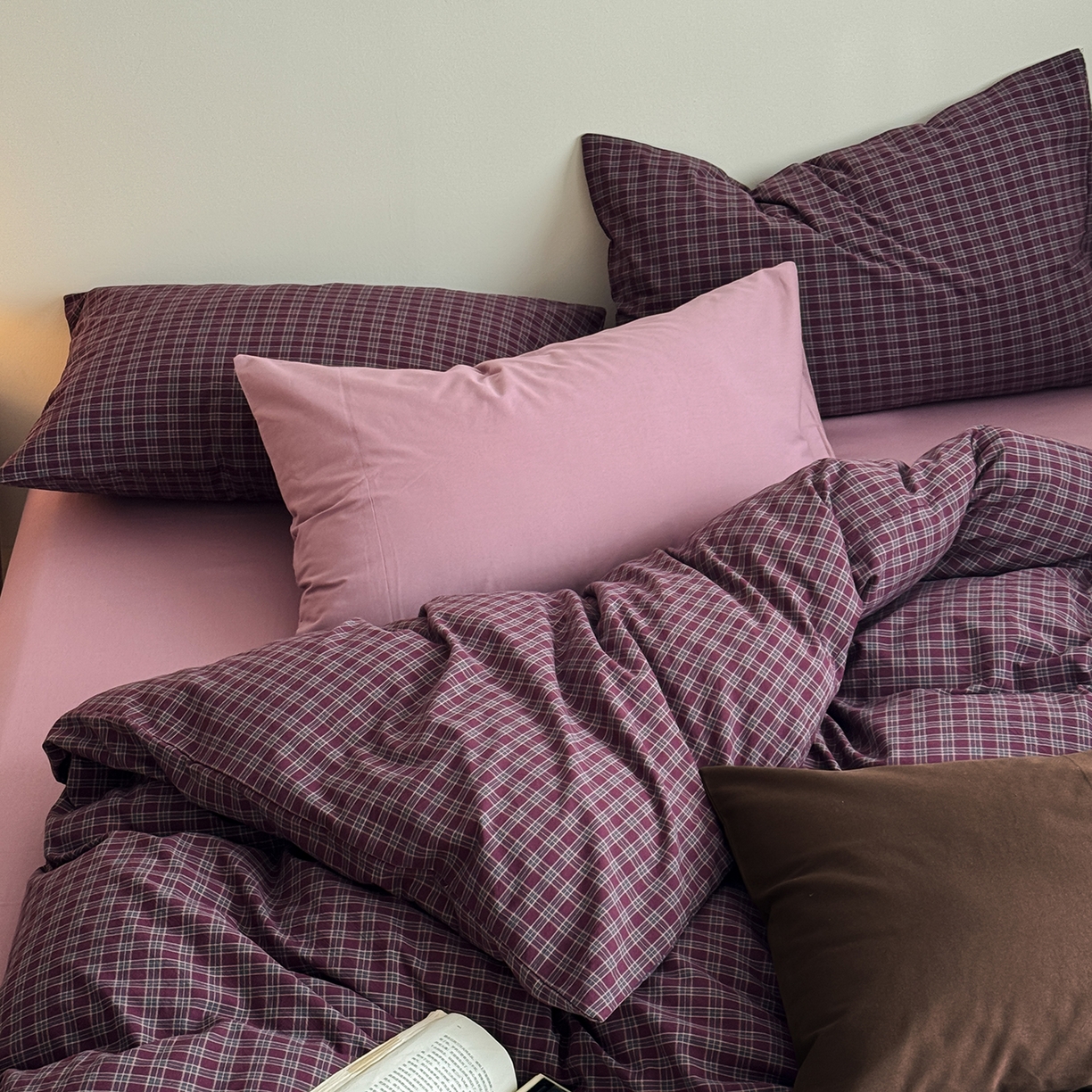 91家纺网 家纺一手货源 找家纺 蜜宿 2026新款全棉色织水洗棉四件套-玫瑰情书 玫瑰情书（枕套胭脂紫+格纹）