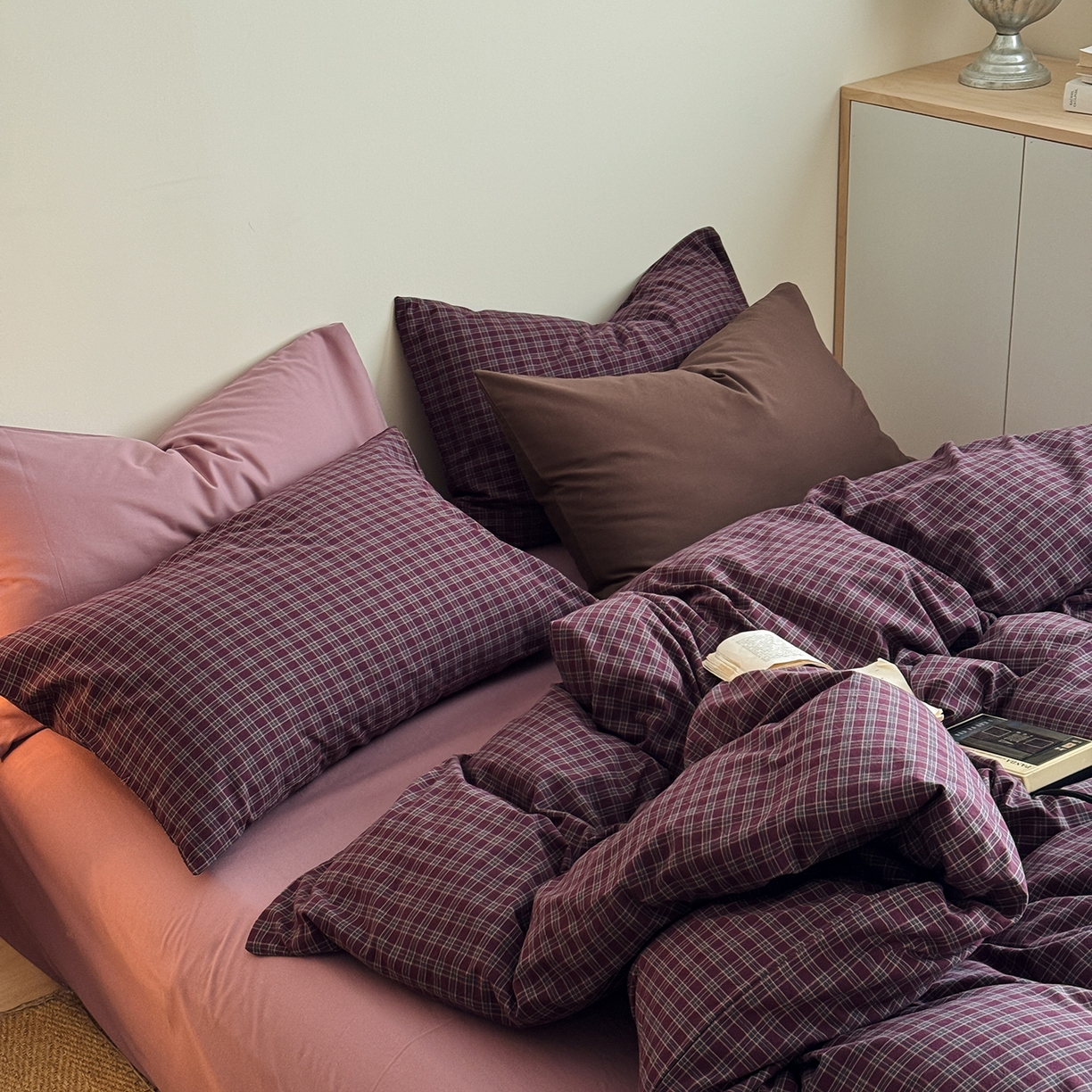 91家纺网 家纺一手货源 找家纺 蜜宿 2026新款全棉色织水洗棉四件套-玫瑰情书 玫瑰情书（枕套胭脂紫+可可棕）