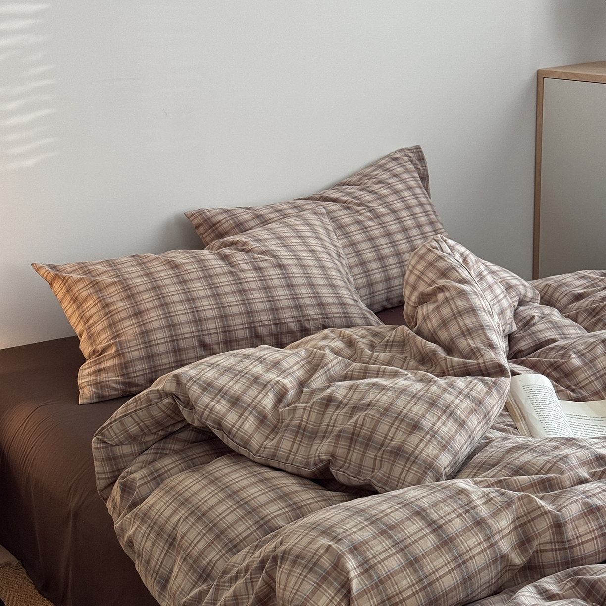 91家纺网 家纺一手货源 找家纺 蜜宿 2026新款全棉色织水洗棉四件套-美拉德棕 美拉德棕（枕套格纹）