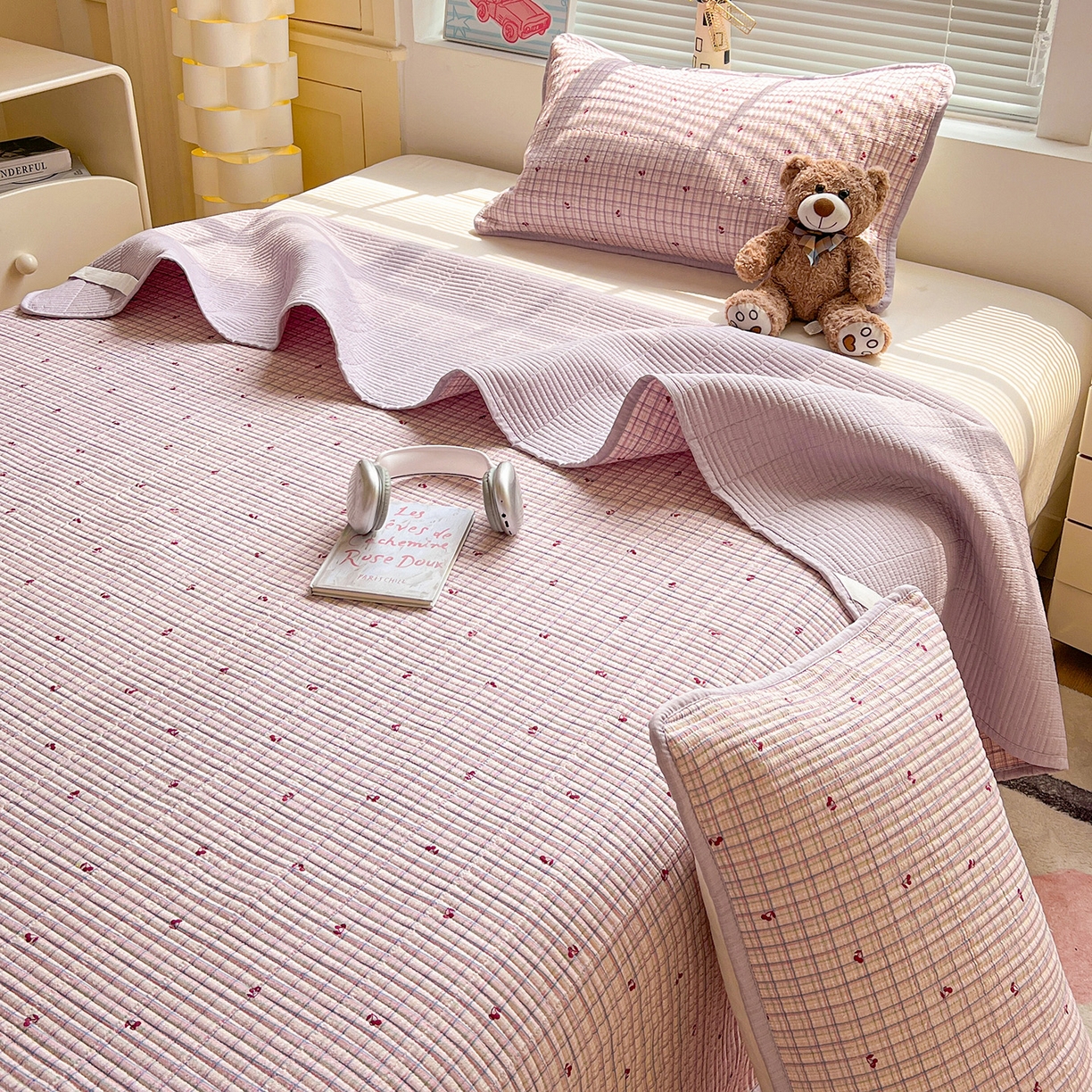 91家纺网 家纺一手货源 找家纺 优选 2026新款木棉印花床盖三件套 格子樱桃