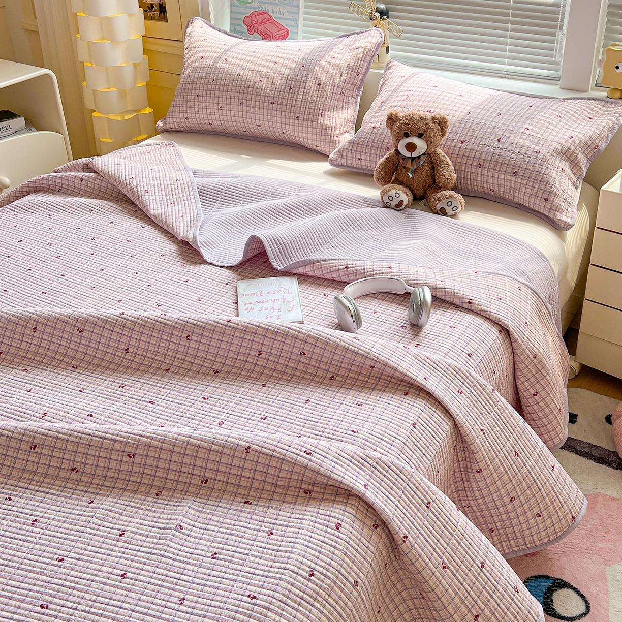 91家纺网 家纺一手货源 找家纺 优选 2026新款木棉印花床盖三件套 格子樱桃