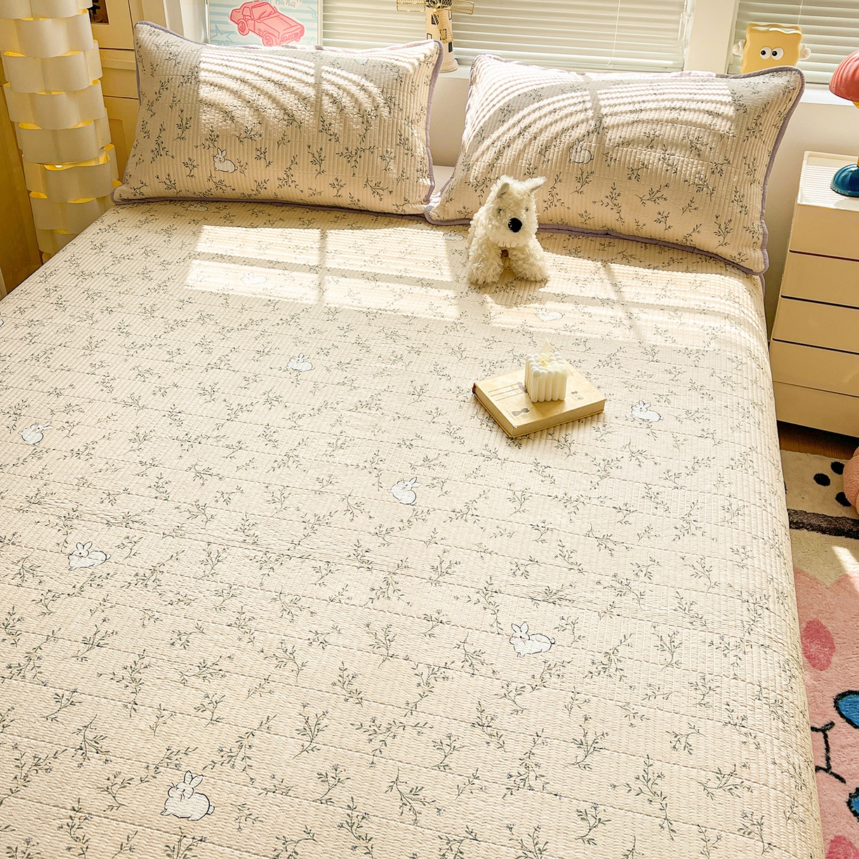 91家纺网 家纺一手货源 找家纺 优选 2026新款木棉印花床盖三件套 花花兔兔