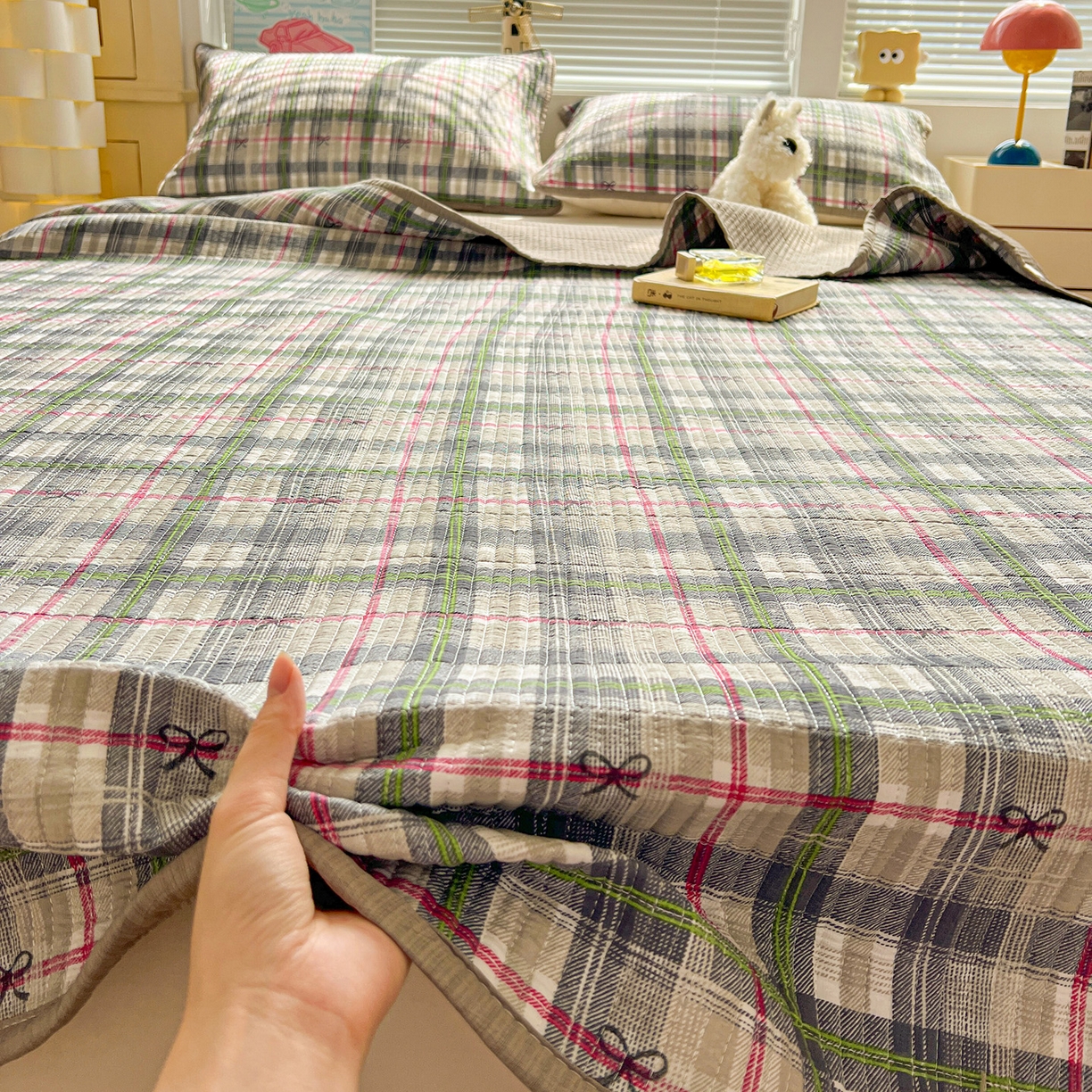 91家纺网 家纺一手货源 找家纺 优选 2026新款木棉印花床盖三件套 绿色条格