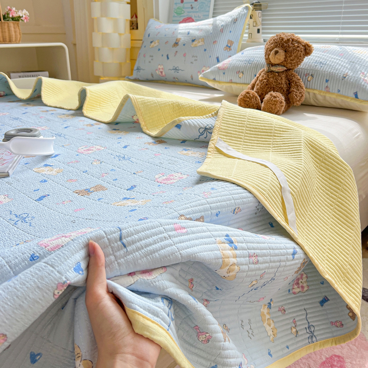 91家纺网 家纺一手货源 找家纺 优选 2026新款木棉印花床盖三件套 童话世界