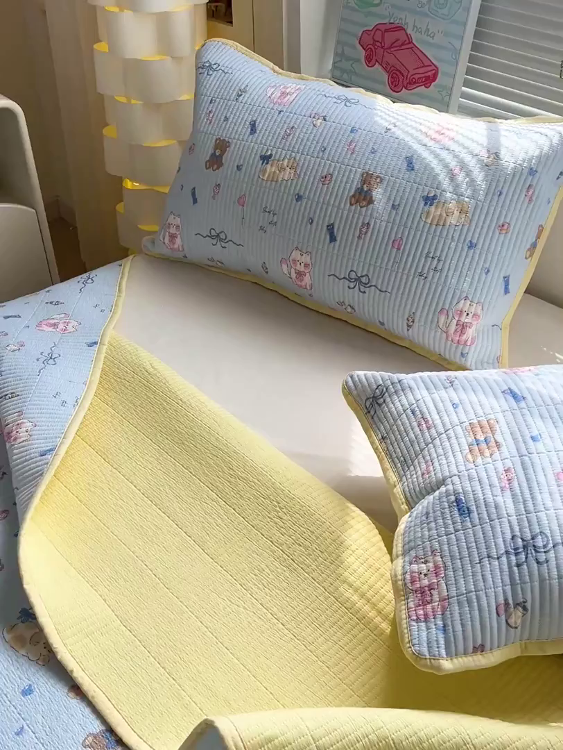 91家纺网 家纺一手货源 找家纺 优选 2026新款木棉印花床盖三件套 童话世界