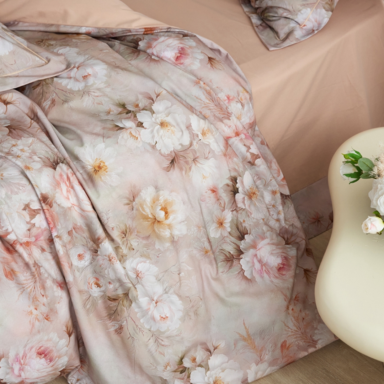 91家纺网 家纺一手货源 找家纺 朵希曼 2026新款全棉云感生态磨毛数码印花系列四件套 灿漫悠然粉