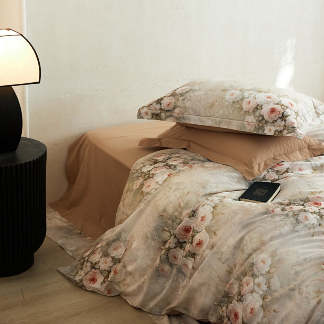 91家纺网 家纺一手货源 找家纺 朵希曼 2026新款全棉生态磨毛数码印花系列四件套 满堂香