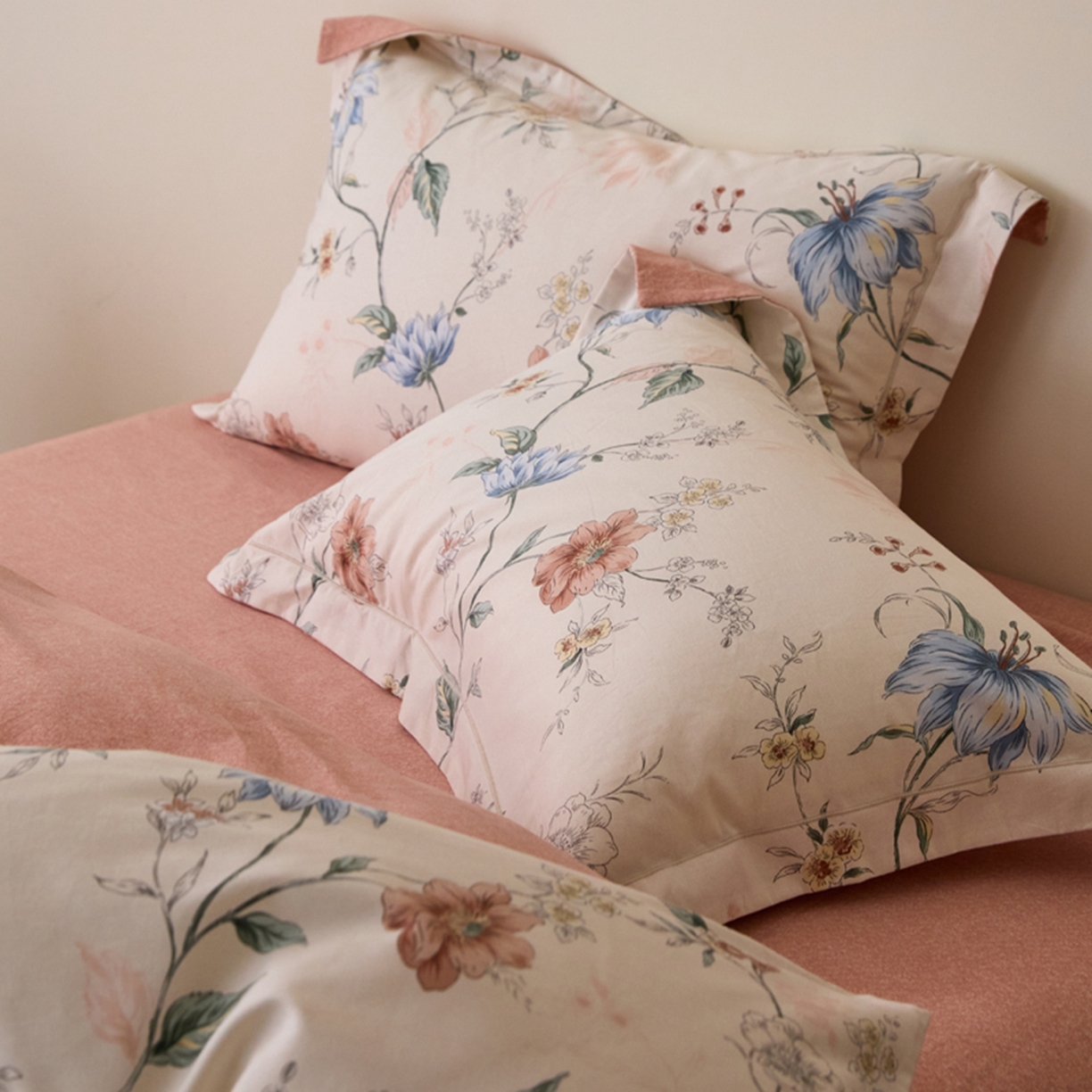 91家纺网 家纺一手货源 找家纺 朵希曼 2026新款全棉生态磨毛数码印花系列四件套 舒雅