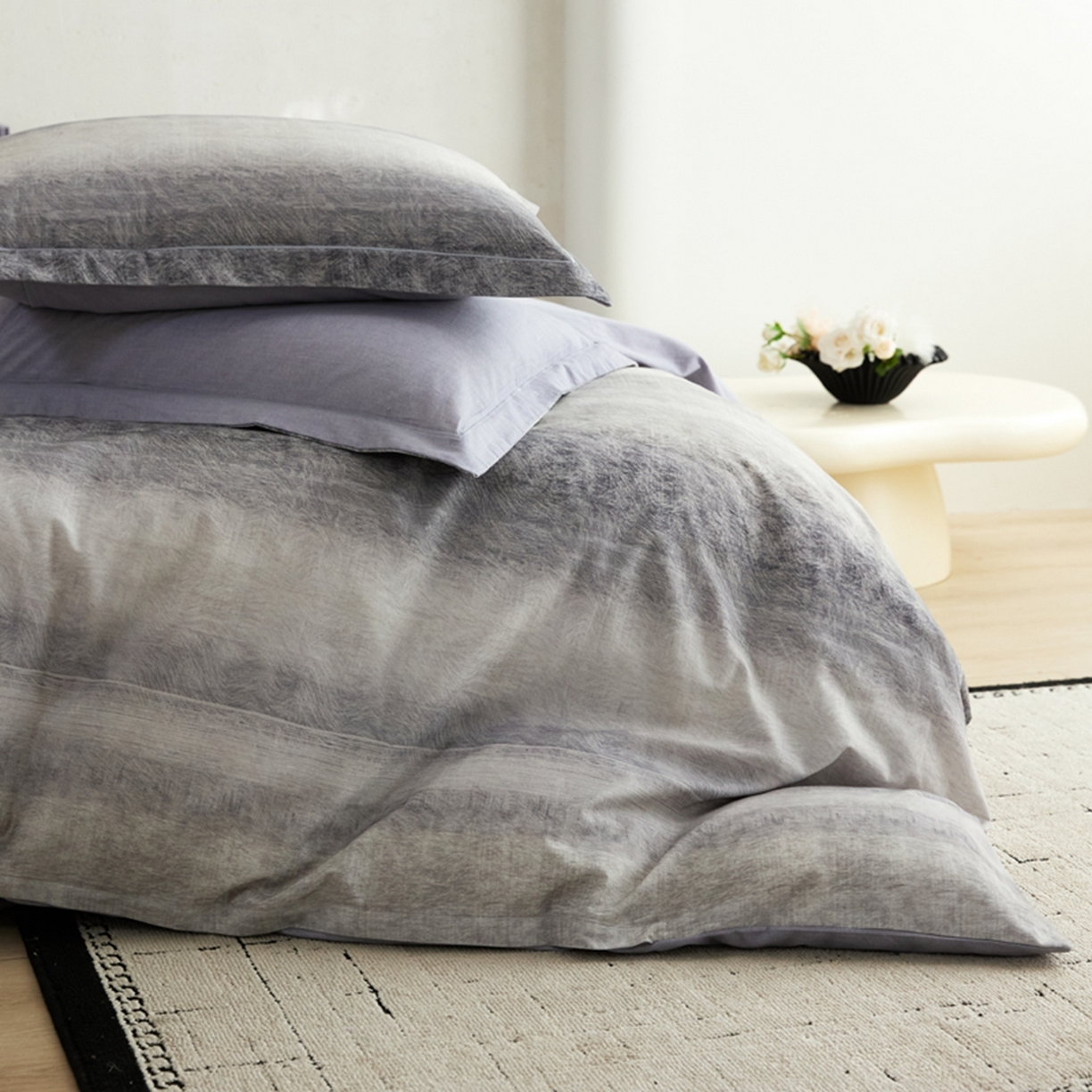 91家纺网 家纺一手货源 找家纺 朵希曼 2026新款全棉生态磨毛数码印花系列四件套 苏菲庄园灰