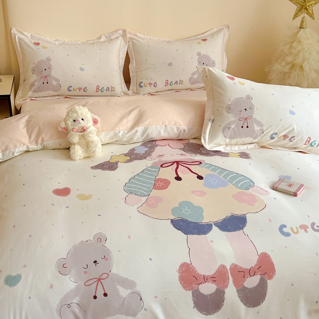 91家纺网 家纺一手货源 找家纺 朵希曼 2026新款全棉云感生态磨毛数码印花系列四件套 可爱哆-米