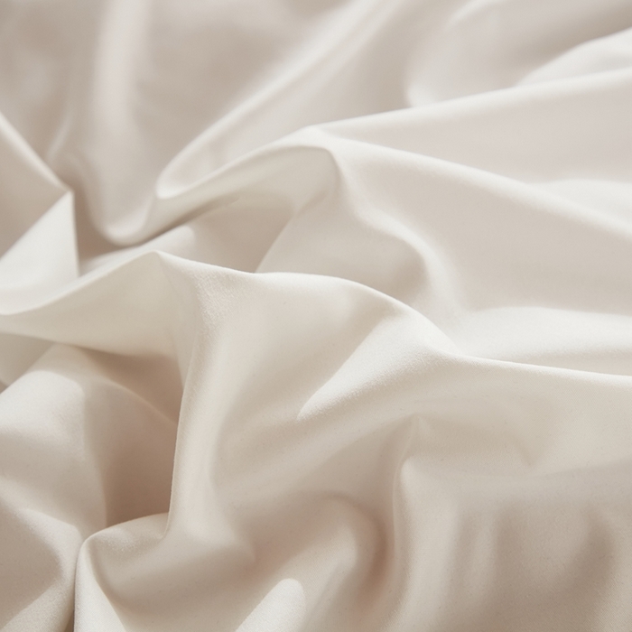 91家纺网 家纺一手货源 找家纺 啊雅家居 2026新款ins简约纯色磨毛被套可订制logo 米白加藏青