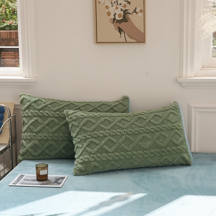 91家纺网 家纺一手货源 找家纺 啊雅家居 2026新款阳离子提花牛奶绒三件套四件套 暖提绿