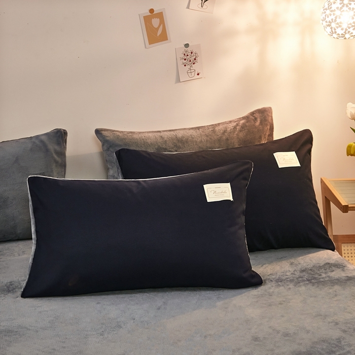 91家纺网 家纺一手货源 找家纺 啊雅家居 2026新款水洗棉加绒单面绒被套 藏青加牛奶绒