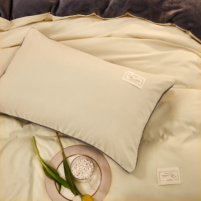 91家纺网 家纺一手货源 找家纺 啊雅家居 2026新款水洗棉加绒单面绒被套 暖黄加牛奶绒