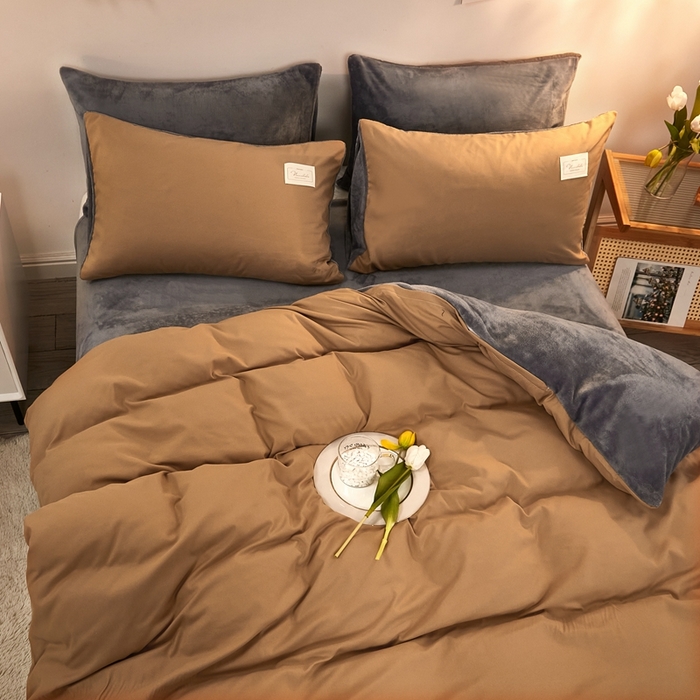 91家纺网 家纺一手货源 找家纺 啊雅家居 2026新款水洗棉加绒单面绒被套 暖咖加牛奶绒