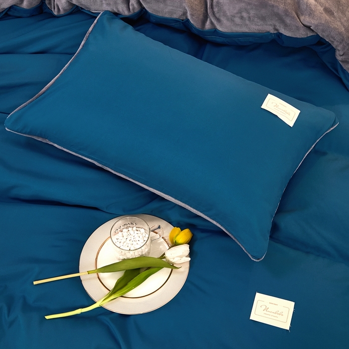 91家纺网 家纺一手货源 找家纺 啊雅家居 2026新款水洗棉加绒单面绒被套 克莱因蓝加牛奶绒