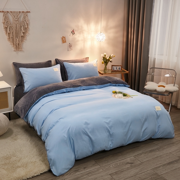 91家纺网 家纺一手货源 找家纺 啊雅家居 2026新款水洗棉加绒单面绒被套 天空兰加牛奶绒