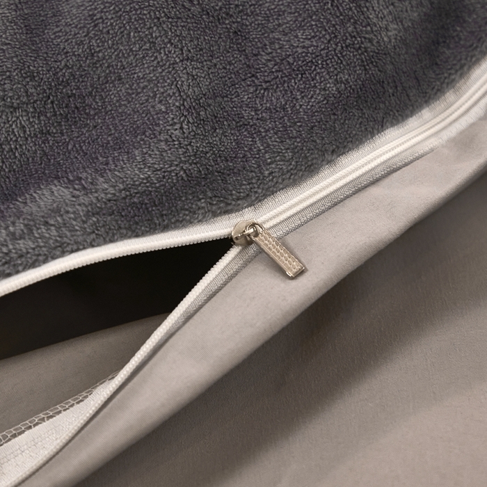 91家纺网 家纺一手货源 找家纺 啊雅家居 2026新款水洗棉加绒单面绒被套 浅灰加牛奶绒