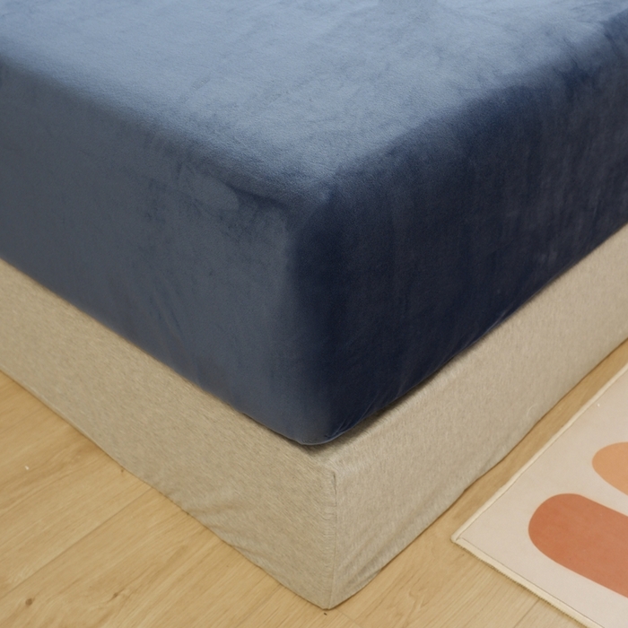 91家纺网 家纺一手货源 找家纺 啊雅家居 2026新款贝壳边宝宝绒四件套 贝壳藏青