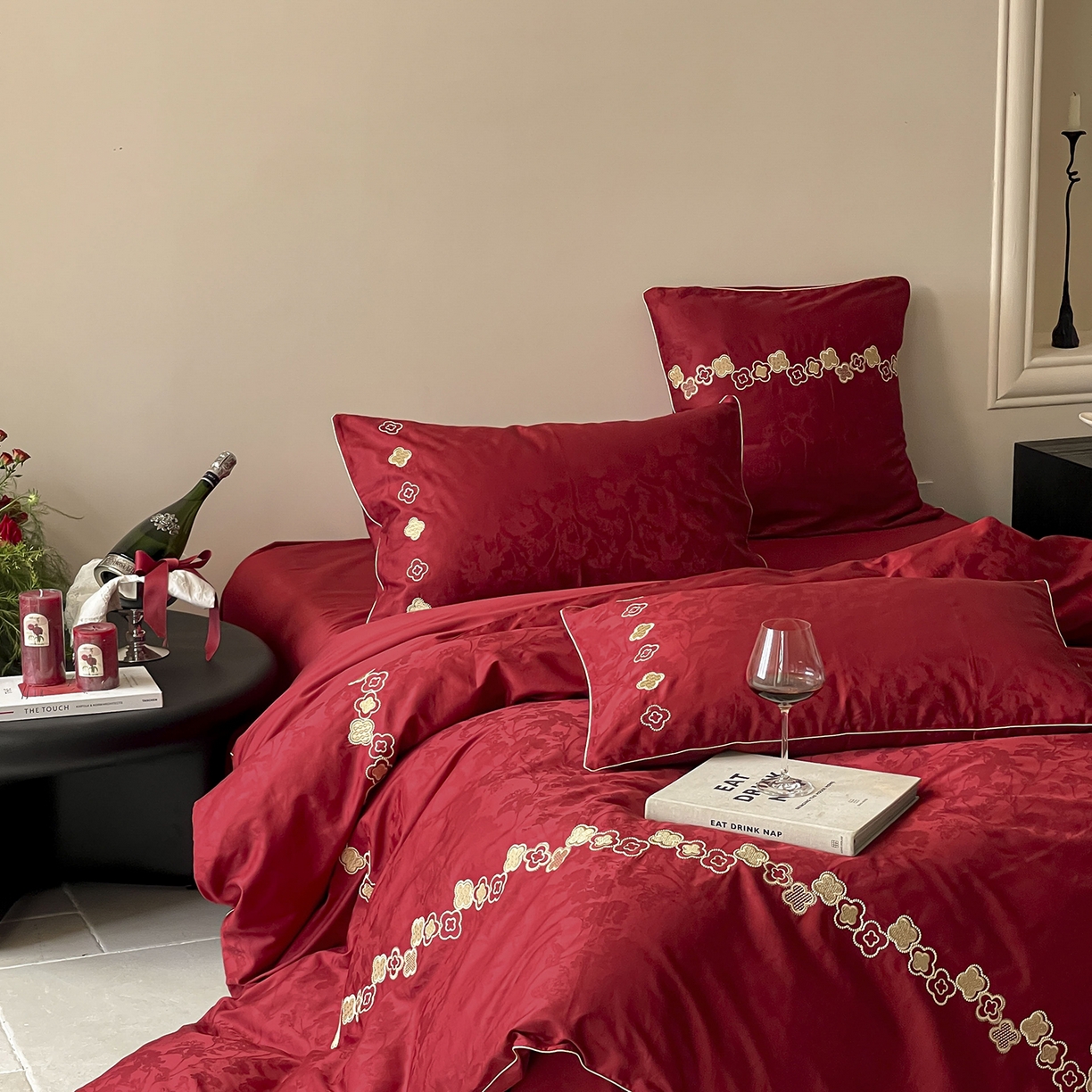 91家纺网 家纺一手货源 找家纺 （总）西西家居 2026新款大红婚庆100支长绒棉提花独家专版四件套-繁花似锦