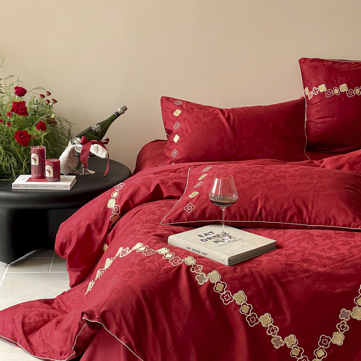 91家纺网 家纺一手货源 找家纺 （总）西西家居 2026新款大红婚庆100支长绒棉提花独家专版四件套-繁花似锦