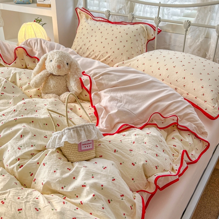 91家纺网 家纺一手货源 找家纺 （总）金盛皇朝家纺 2026水洗棉仿棉木棉双层纱粉嫩可爱公主清新ins四件套-樱桃气泡水+郁金奶芙卷