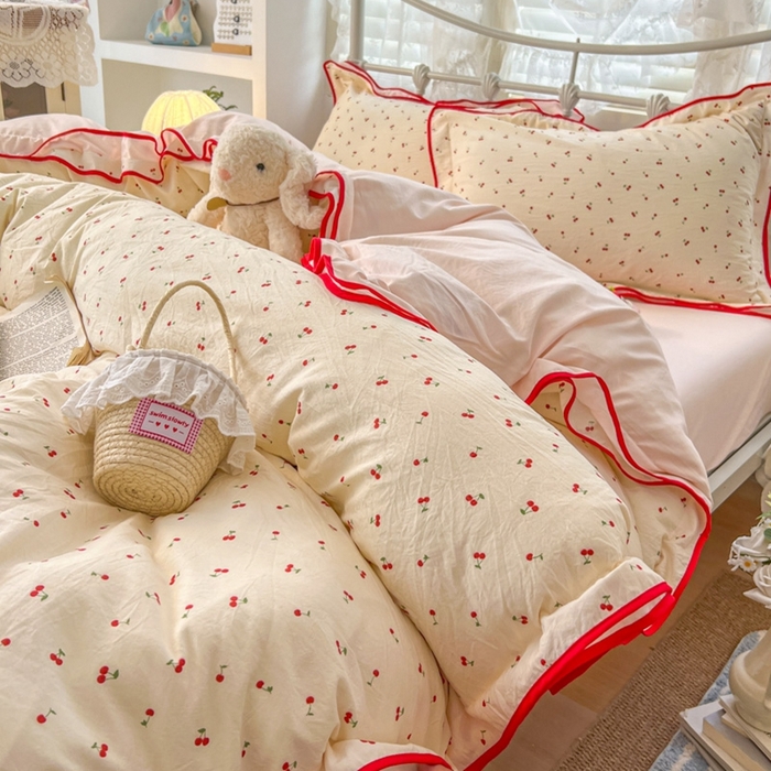 91家纺网 家纺一手货源 找家纺 （总）金盛皇朝家纺 2026水洗棉仿棉木棉双层纱粉嫩可爱公主清新ins四件套-樱桃气泡水+郁金奶芙卷