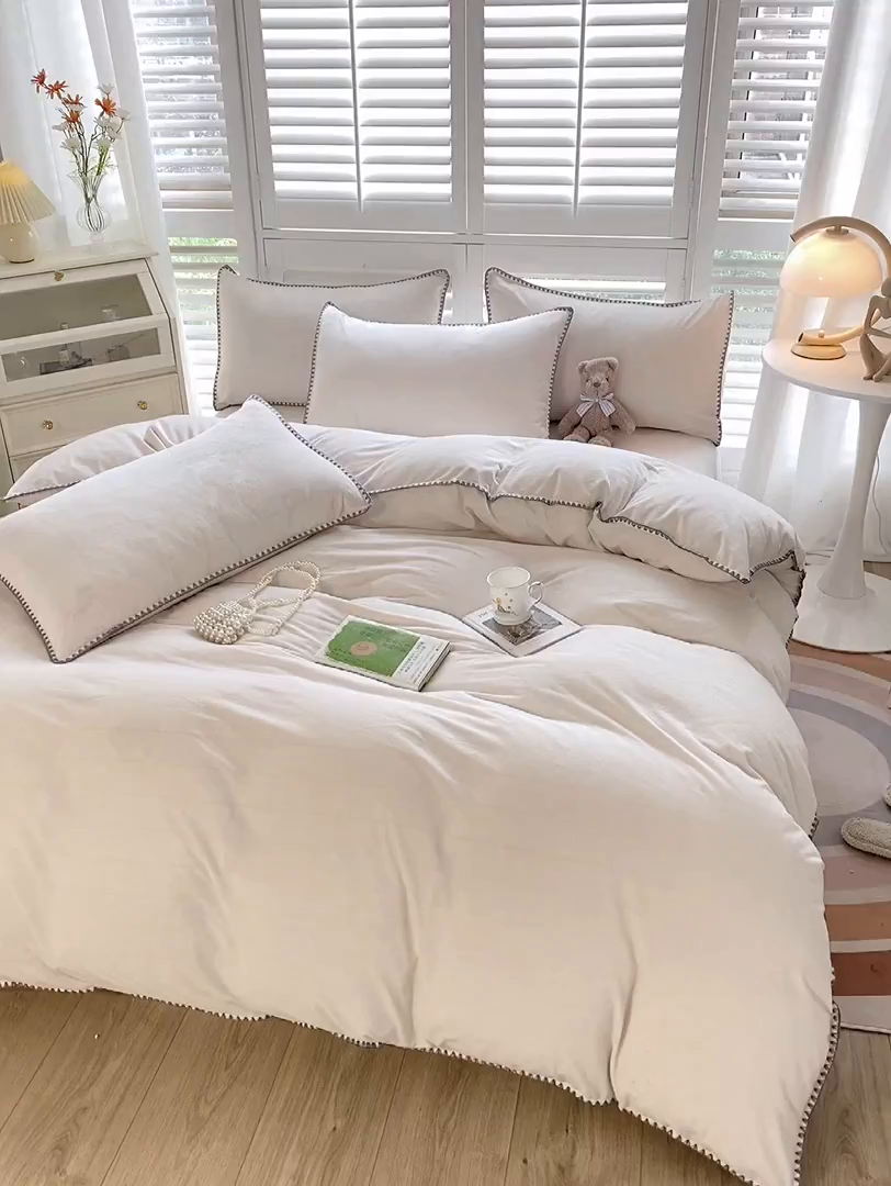 91家纺网 家纺一手货源 找家纺 啊雅家居 2026新款贝壳边宝宝绒四件套 贝壳乳白